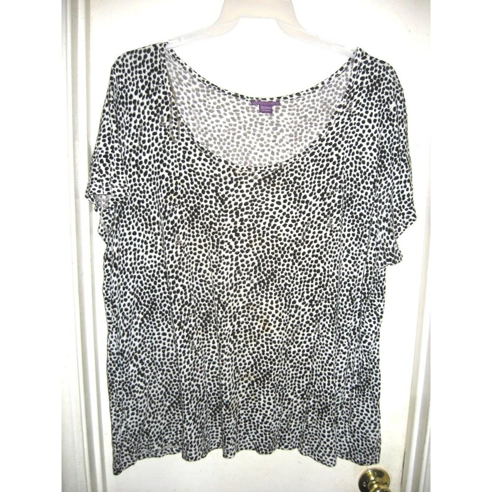 Beverly Drive Black and White Leopard Spots Spotted Animal Print Top 24/26W